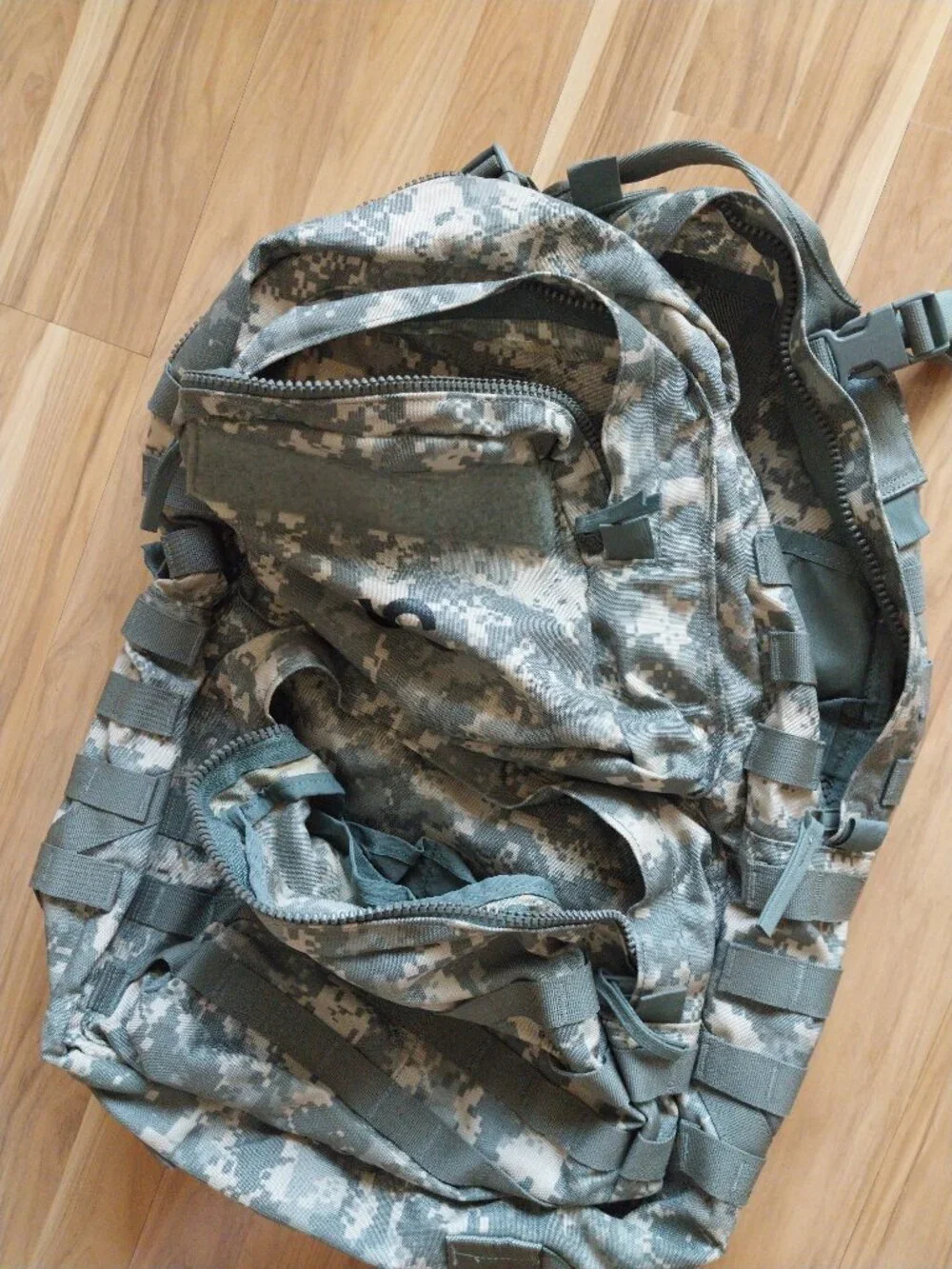 US Military NWOT UCP MOLLE II Medium Rucksack BAG ONLY - NO STRAPS, BELT, FRAME